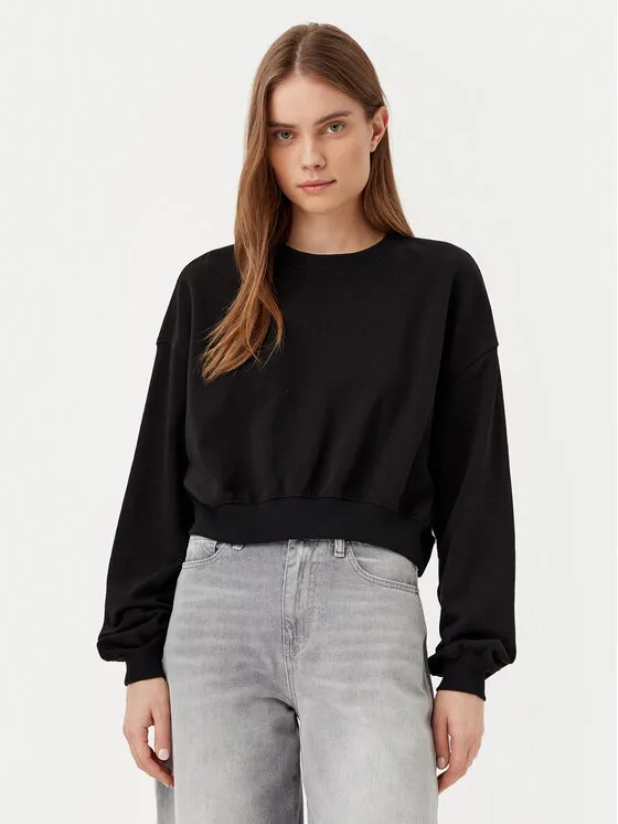 Μπλούζα · Μαύρο · Regular Fit