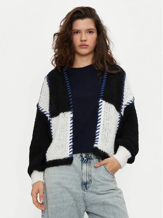Ζακέτα · Μαύρο · Relaxed Fit