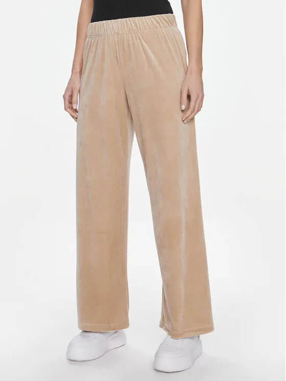 Πλεκτό παντελόνι · Μπεζ · Regular Fit