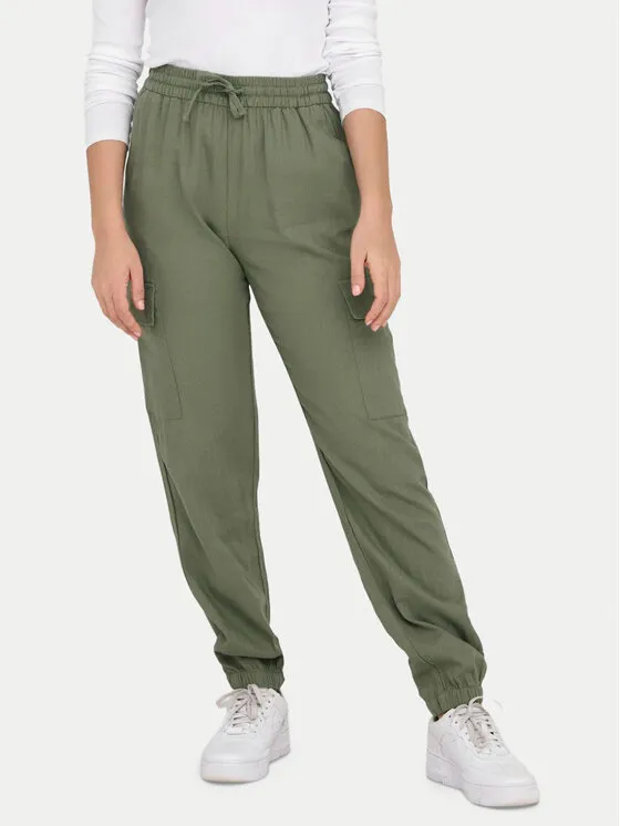 Παντελόνι φόρμας · Πράσινο · Regular Fit