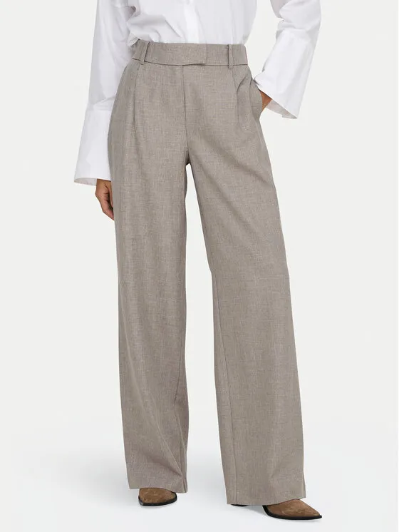 Παντελόνι υφασμάτινο · Μπεζ · Regular Fit