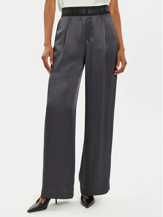 Παντελόνι υφασμάτινο · Γκρι · Relaxed Fit