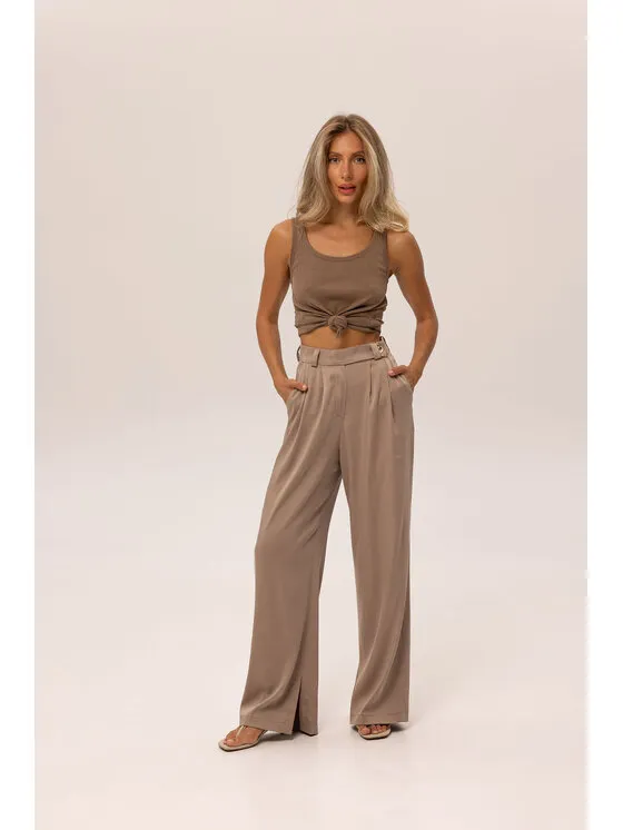 Παντελόνι υφασμάτινο · Μπεζ · Oversize