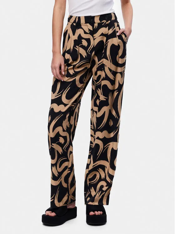 Pieces Παντελόνι υφασμάτινο · Μπεζ · Regular Fit