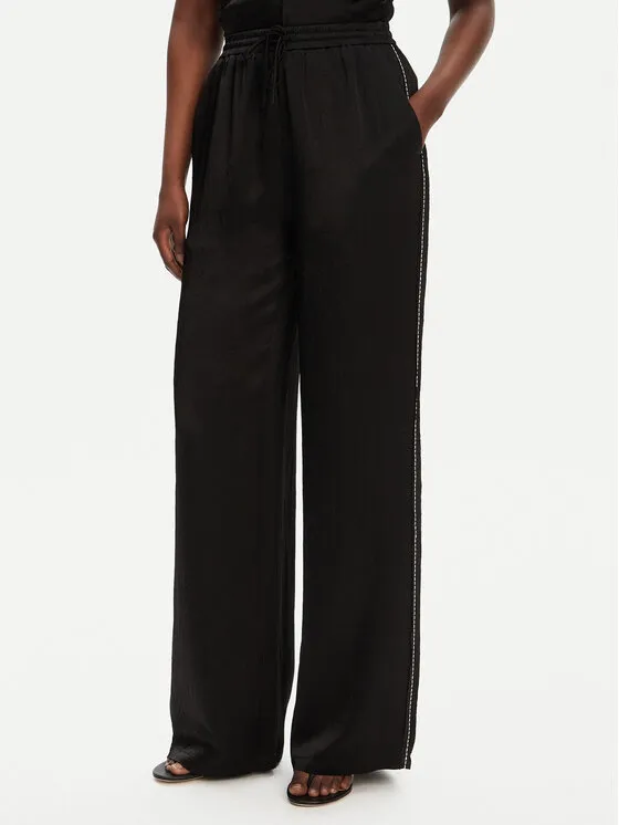Παντελόνι υφασμάτινο · Μαύρο · Regular Fit