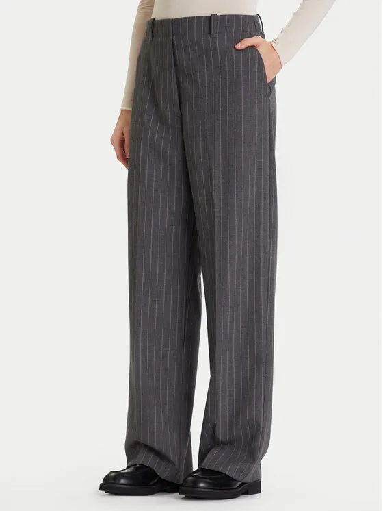 Παντελόνι υφασμάτινο · Γκρι · Regular Fit