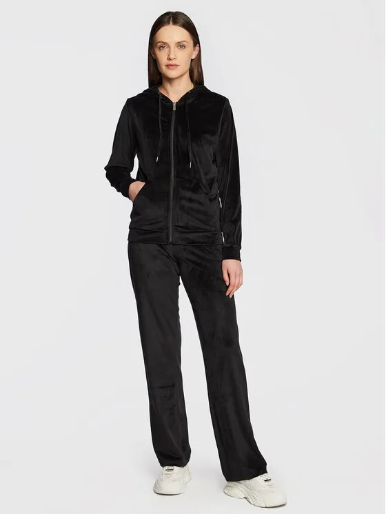 Φόρμα · Μαύρο · Regular Fit