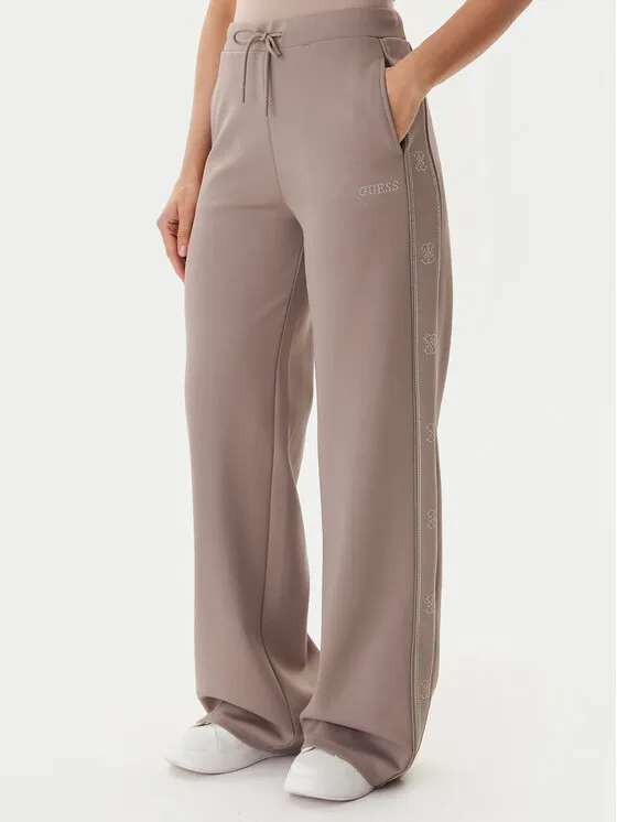Παντελόνι φόρμας · Μπεζ · Regular Fit