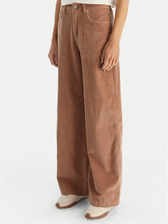 Παντελόνι υφασμάτινο · Καφέ · Regular Fit