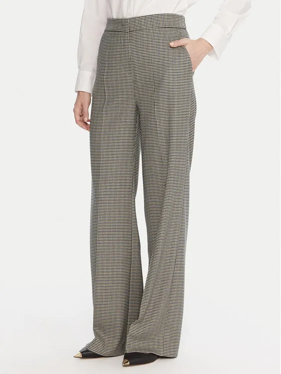 Παντελόνι υφασμάτινο · Έγχρωμο · Regular Fit