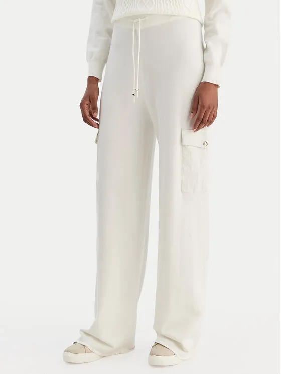 Παντελόνι υφασμάτινο · Εκρού · Regular Fit