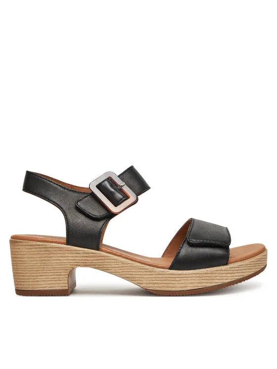 Σανδάλια · Μαύρο · 6 cm