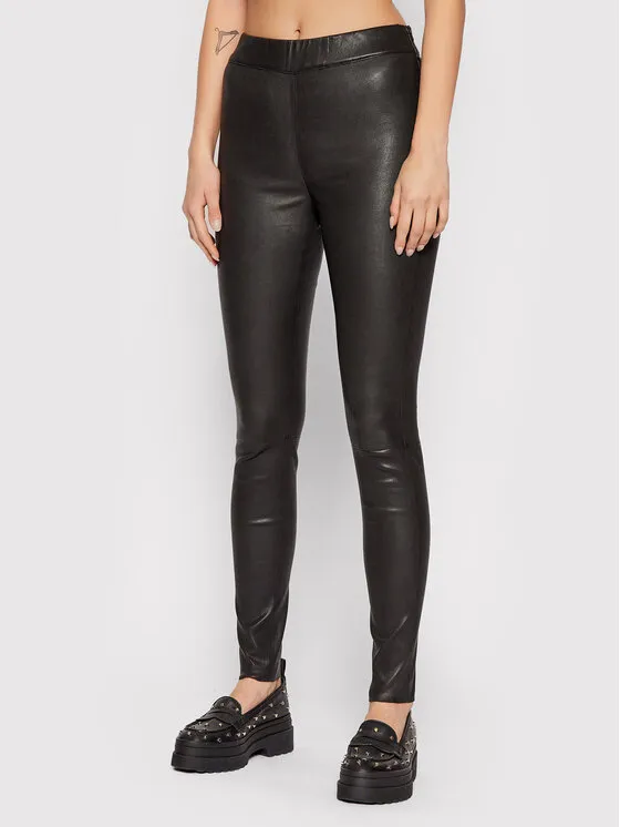 Παντελόνι δερμάτινο · Μαύρο · Slim Fit
