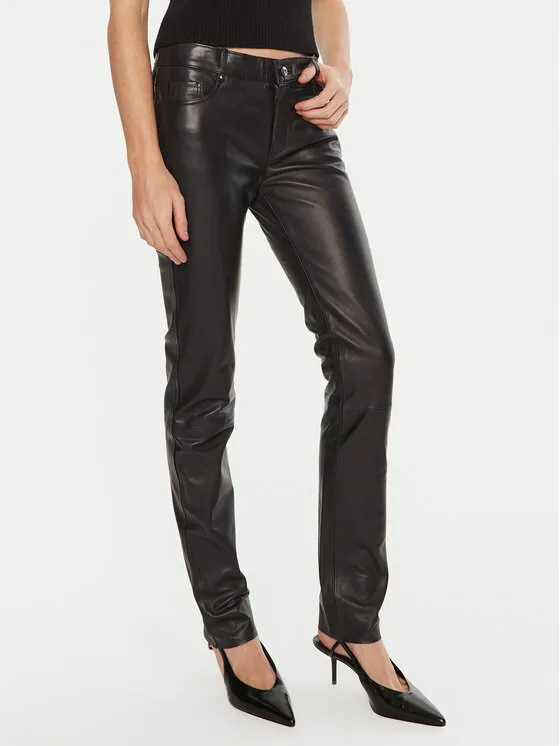 Παντελόνι δερμάτινο · Μαύρο · Slim Fit