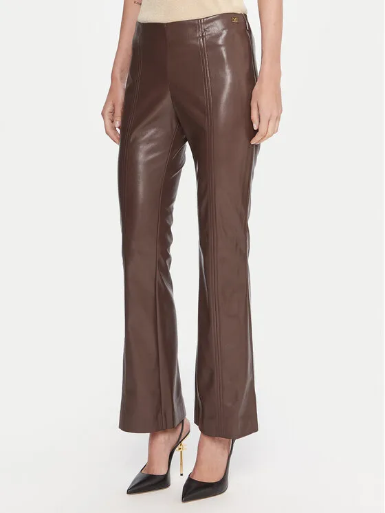 Παντελόνι από απομίμηση δέρματος · Καφέ · Slim Fit