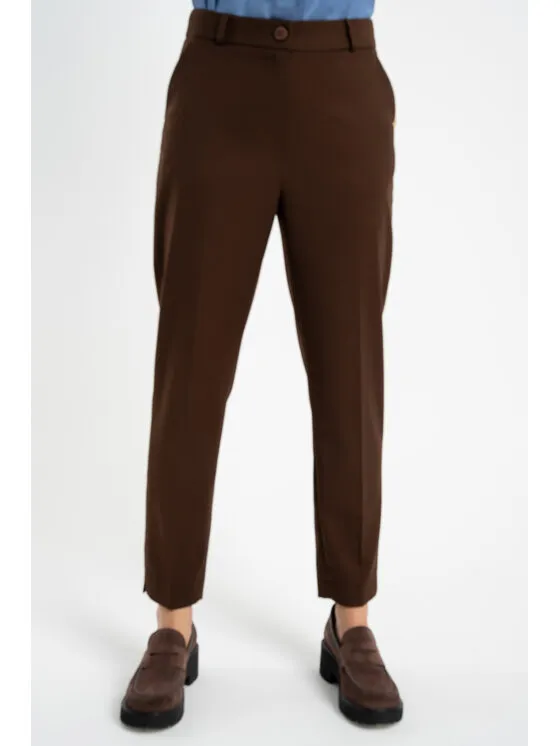 Παντελόνι υφασμάτινο · Καφέ · Slim Fit