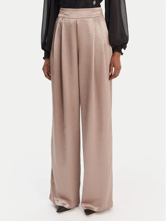 Παντελόνι υφασμάτινο · Μπεζ · Slim Fit