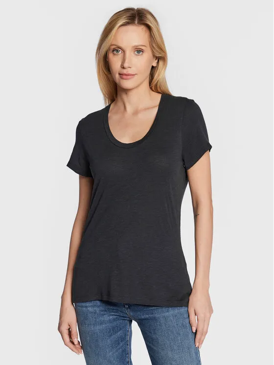 T-Shirt · Σκούρο μπλε