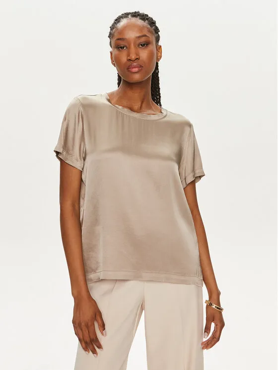 T-Shirt · Μπεζ