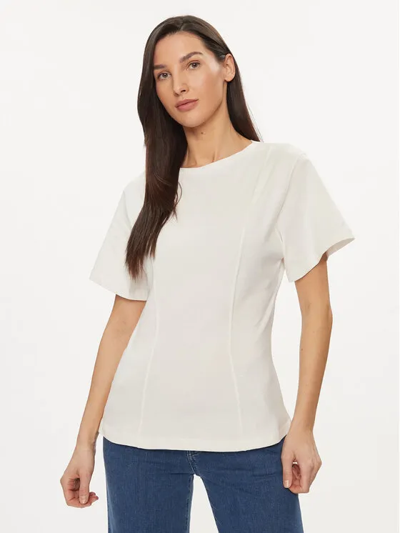 T-Shirt · Εκρού
