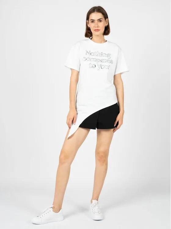 T-Shirt · Λευκό