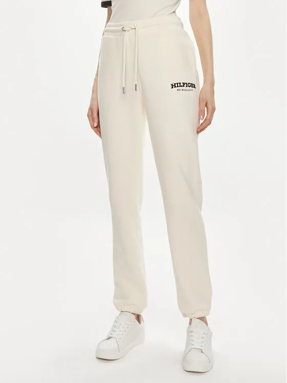 Παντελόνι φόρμας · Μπεζ · Regular Fit