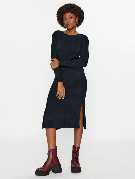 Φόρεμα υφασμάτινο · Μαύρο · Midi