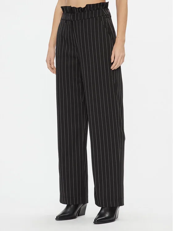 Vero Moda Παντελόνι υφασμάτινο · Μαύρο · Regular Fit