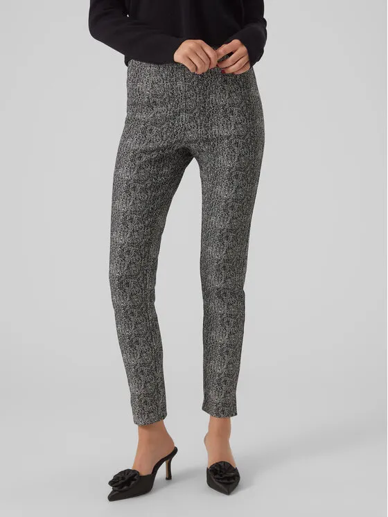 Vero Moda Παντελόνι υφασμάτινο · Γκρι · Slim Fit