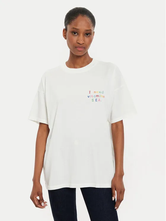 T-Shirt · Εκρού