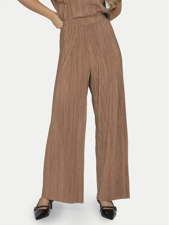 Vila Παντελόνι υφασμάτινο · Καφέ · Regular Fit
