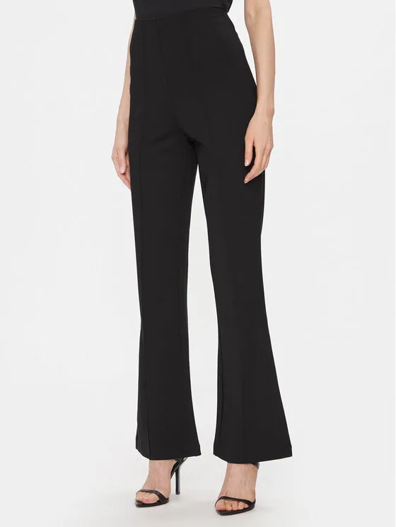 Παντελόνι υφασμάτινο · Μαύρο · Regular Fit