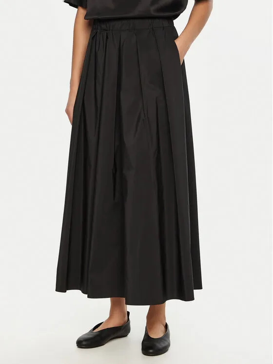 Weekend Max Mara Φούστα σε γραμμή Α · Μαύρο · Maxi