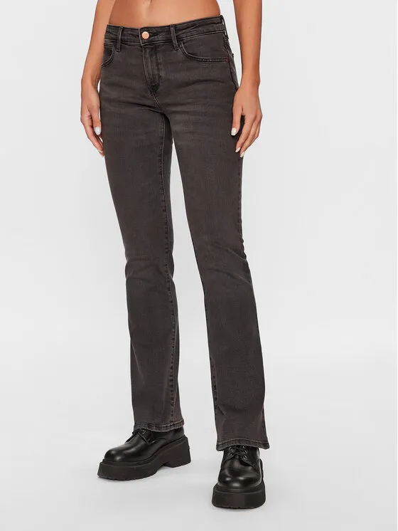Wrangler Τζιν · Γκρι · Regular Fit
