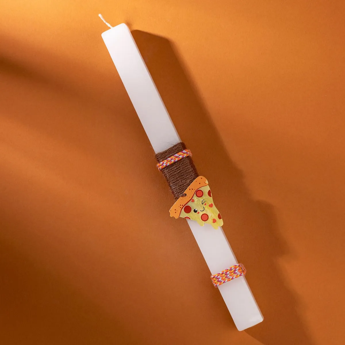 Sentio Pizza With White Candle
