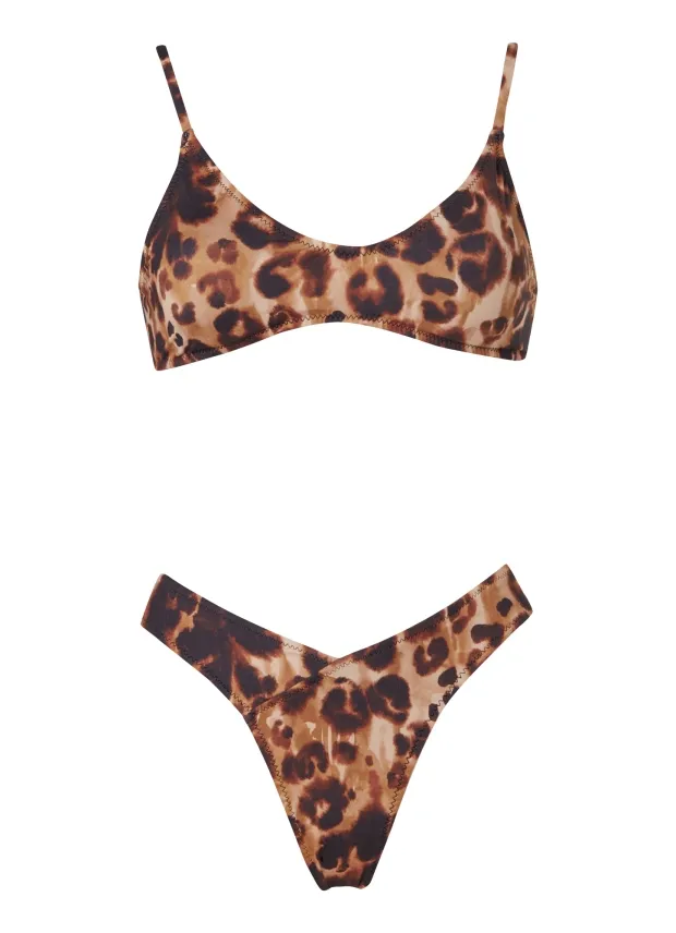Astrid Leopard