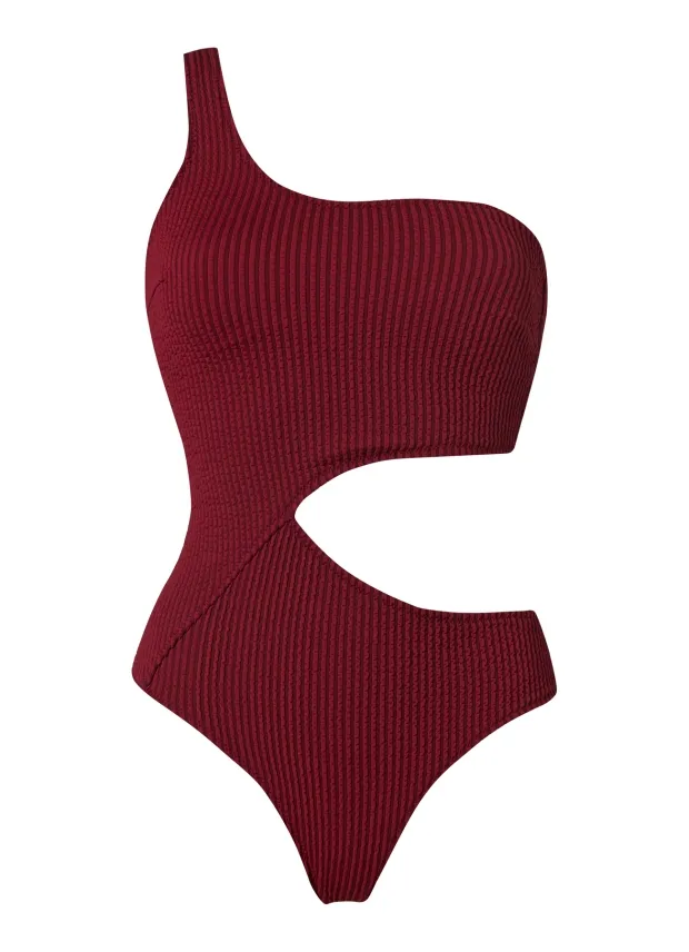 Laetitia Bordeaux Curly