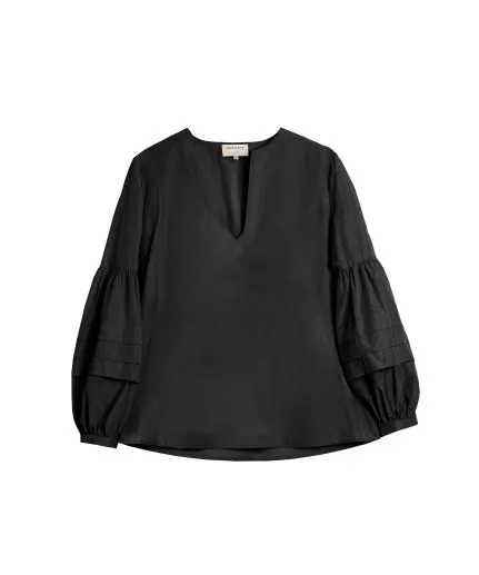 Balloon-sleeve blouse