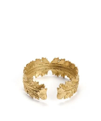 Bangle-style bracelet with 'acanthus' motif