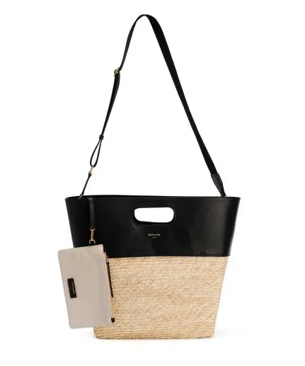 Bucket-style raffia bag