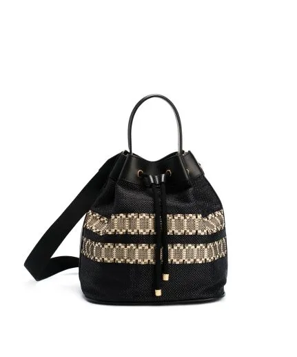 Bucket-style straw bag