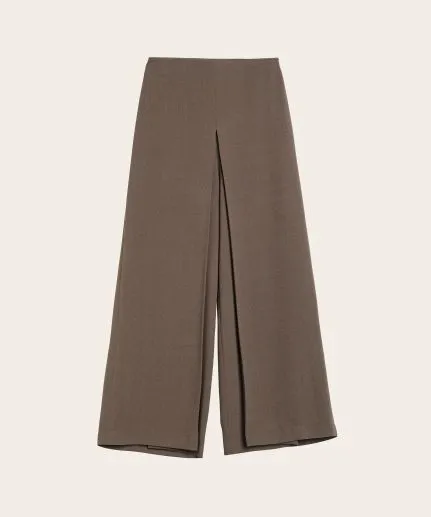 Cropped pleated trousers