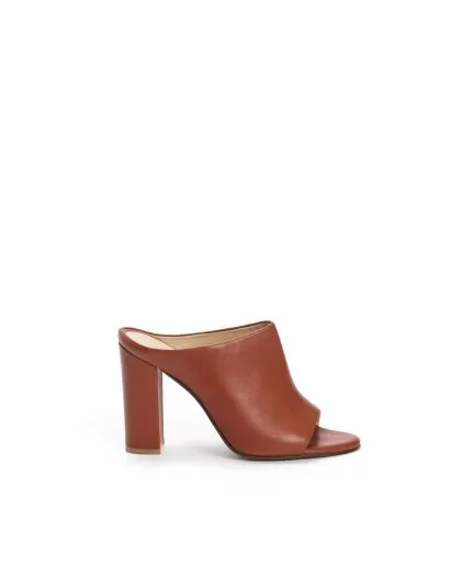 Leather mule with embossed detail
