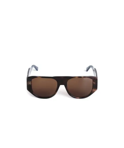 Oversized retro-squared sunglasses with engraved details and wide temples