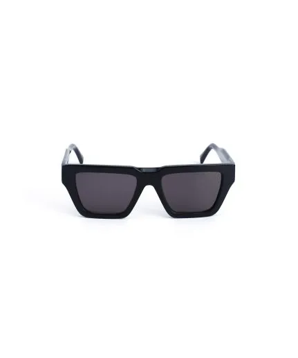 Rectangular classic shape sunglasses