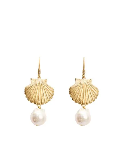 Seashell earrings with pearls