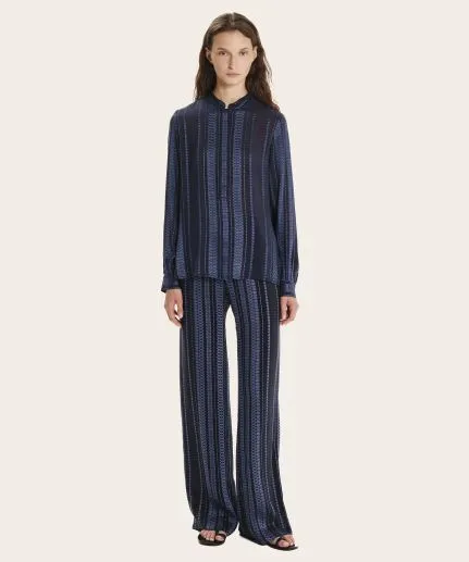 Signature wide-leg trousers made of textured silk fabric with elastic waistband