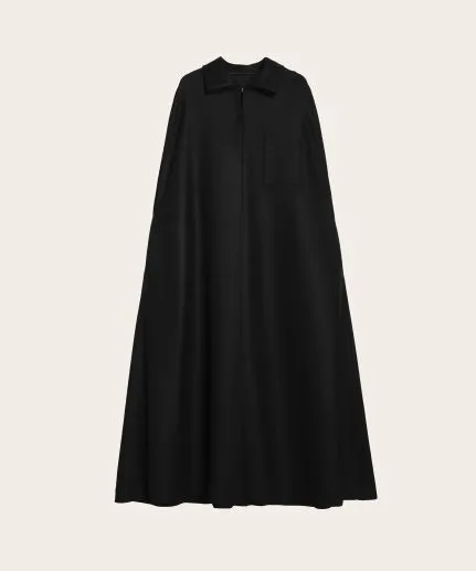 Sleeveless loose wool cape