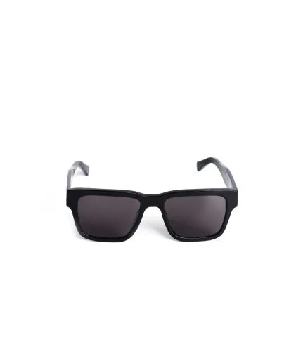 Square- shape wide frame sunglasses