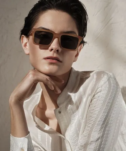 Square-shape wide frame sunglasses